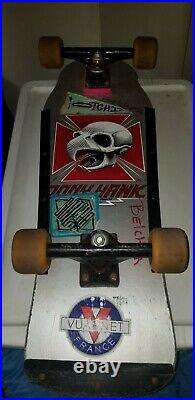 1983 Vintage skateboard old school Powell Peralta Tony Hawk Chicken Skull RARE