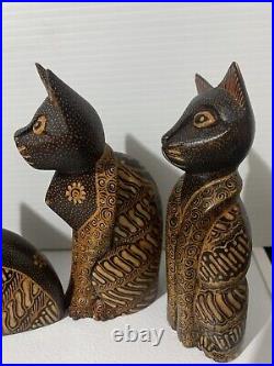 Antique Vintage Rare Wooden 5 Happy Cats Batik Bali Java Hand Crafted