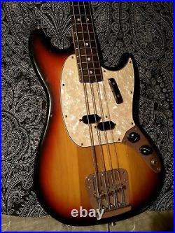 Fender Mustang Bass Guitar Vintage 1973. CBS. Short scale. 30. Sunburst. Rare