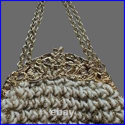 Gorgeous Rare Vintage Crochet Purse Gold Tone Lock & Chain MADE IN ITALY