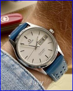 Omega Mens Seamaster Steel Automatic Vintage Day Date rare 1984 Year used watch