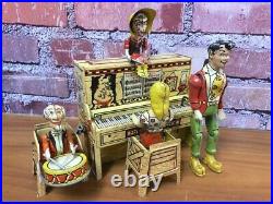 RARE 1920's ANTIQUE UNIQUE ART LIL ABNER BAND WIND-UP TIN LITHO ANIMATED VTG TOY
