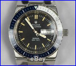 RARE Vintage BULOVA ACCUTRON Snorkel 666 Blue Bezel Stainless Watch with Box CLEAN
