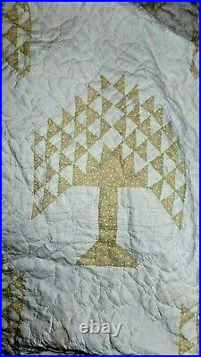 Rare Vintage GOLD FLORAL AND WHITE, TREE OF LIFE, Antique American Quilt
