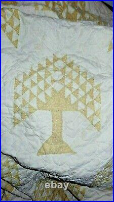 Rare Vintage GOLD FLORAL AND WHITE, TREE OF LIFE, Antique American Quilt
