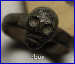 Rare genuine antique soldiers Pirate SKULL Ring intact patina 19 Century