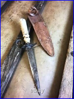 Vintage Antique 1930's 40's WWII Era Street Dagger Knife Fixed Blade Rare