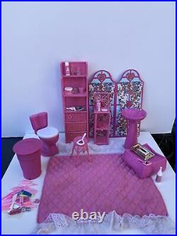 Vintage Barbie Beverly Hills bath furniture with vanity accessories RARE 1980s