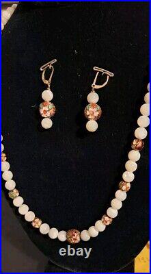 Vintage Rare Imperial Chinese Opeque White Beads & White Necklace And Earrings