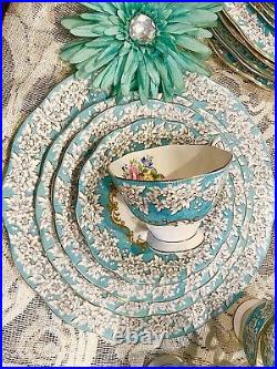 Vintage Rare Royal Albert Enchantment 1950 Dinnerset for 6 (32 Pieces)