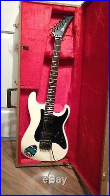 Vintage and Rare'86 Charvel by Jackson/Charvel, model 3A in near perfect condit