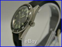 Vintage watch mens YEMA SKIN DIVER plongee 330 feet Steel Pre superman RARE 38mm